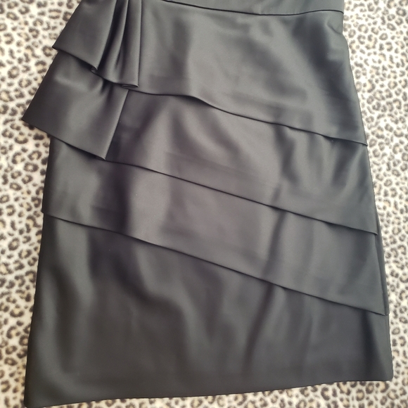 WHBM Black Satin Strapless Lined Tiered Ruffle Mini Dress, Size 8, EUC - Picture 5 of 16